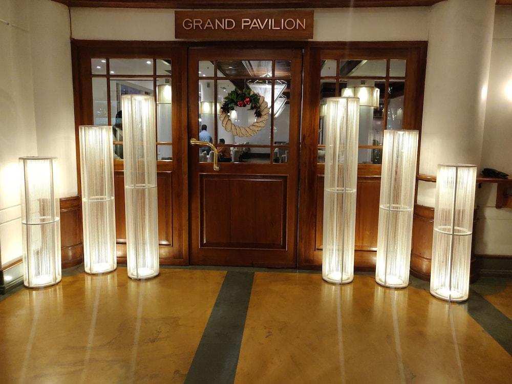 Grand Hotel Kochi Exterior foto