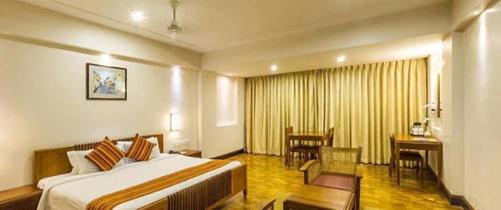 Grand Hotel Kochi Exterior foto