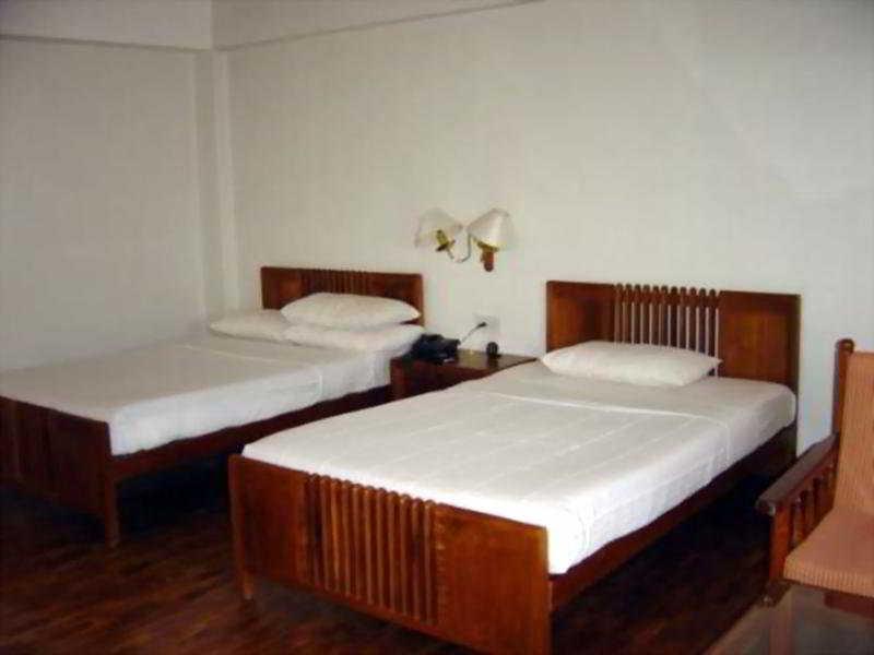 Grand Hotel Kochi Exterior foto